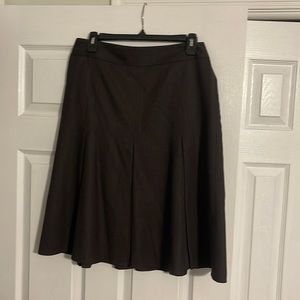 Brown pleated work skirt